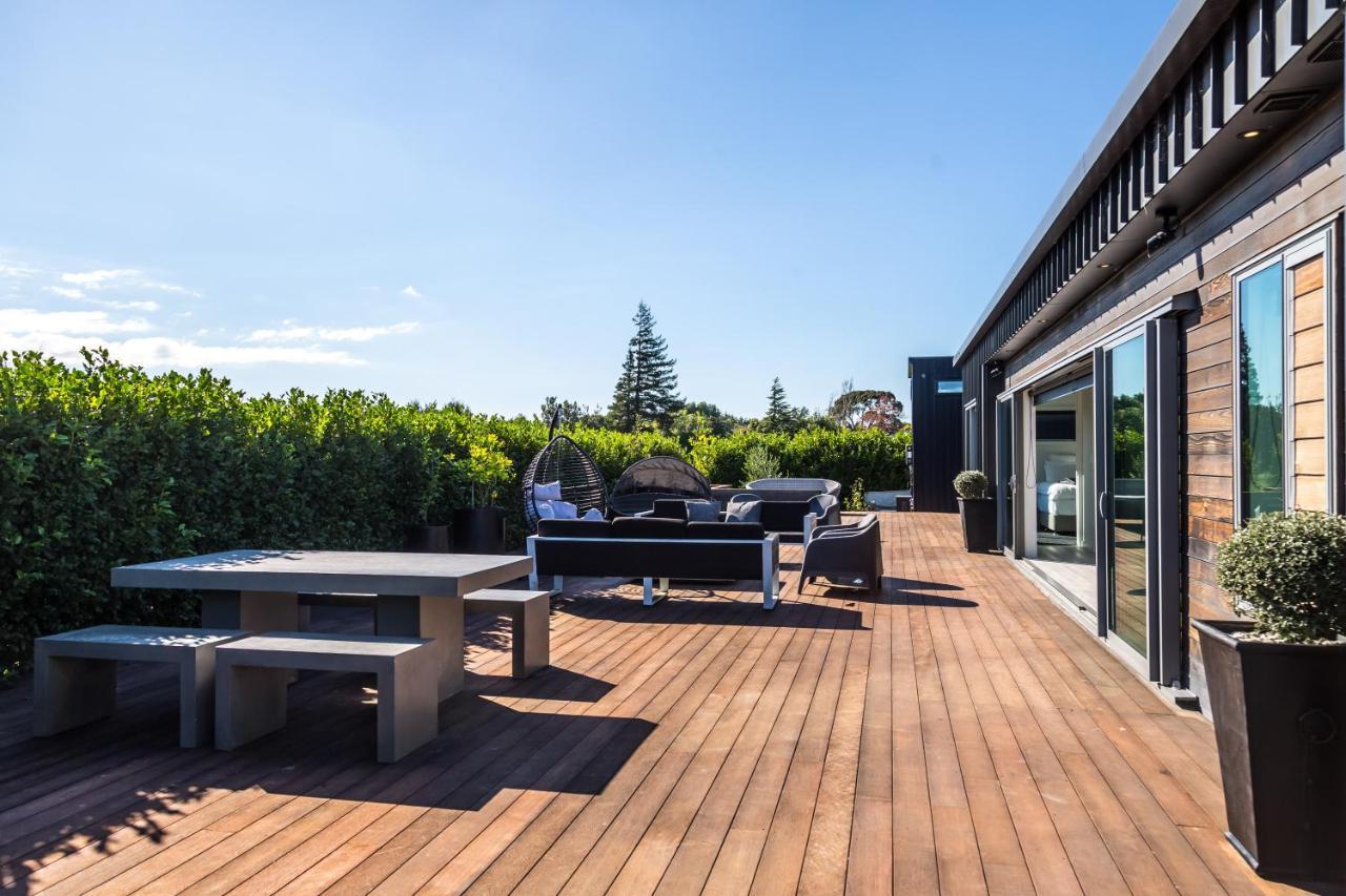 Pinot Paradise Villa Martinborough Exterior photo